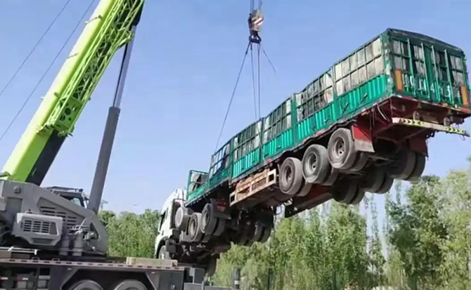 郁南道路脱困救援案例